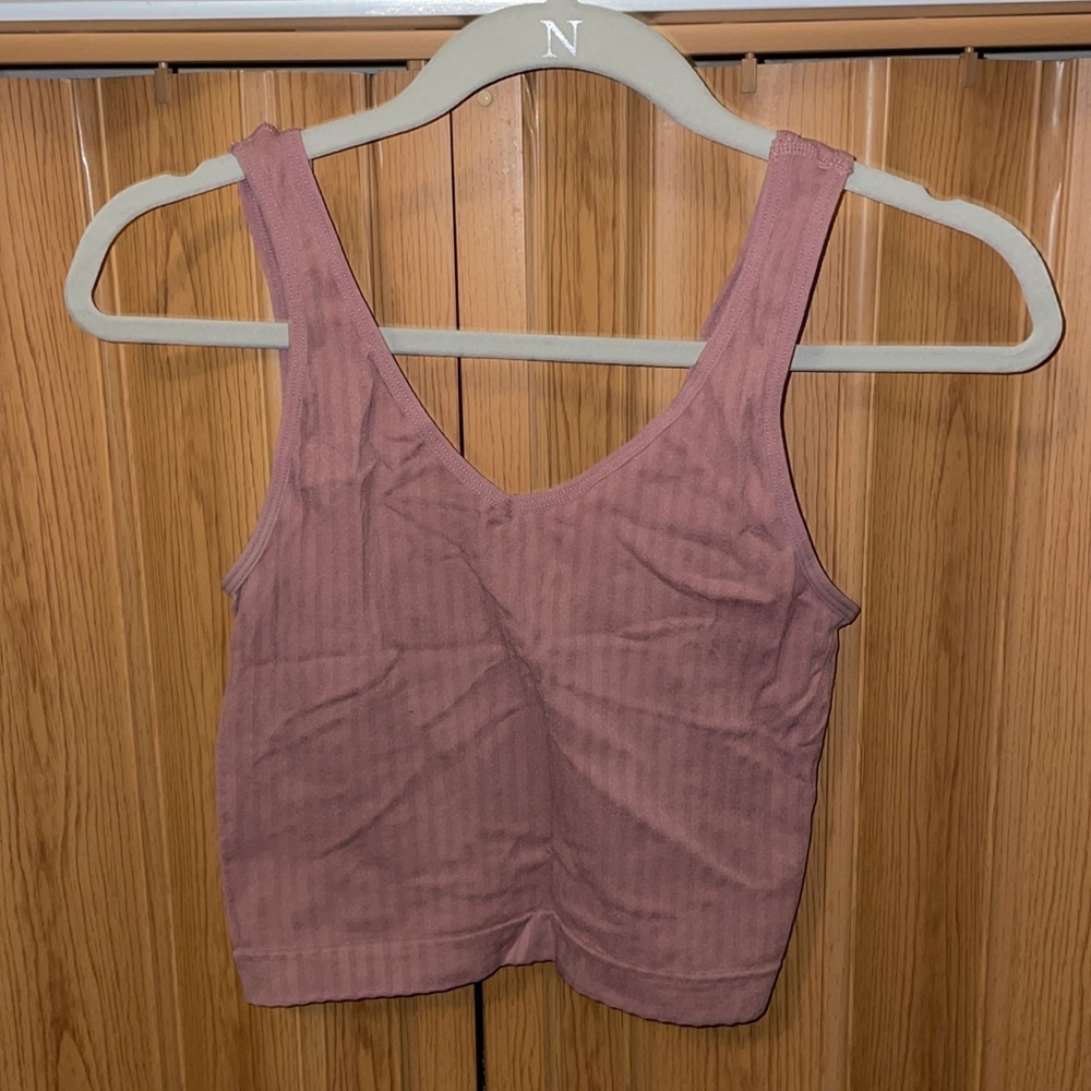 Ribbed tank